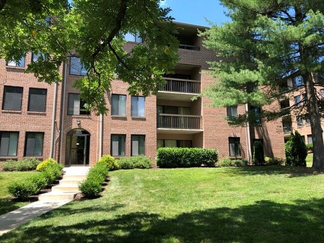 Spacious North Bethesda 3BR with Private Patio & Resort-Style Amenities - Spacious North Bethesda 3BR with Private Patio & Resort-Style Amenities House
