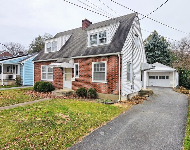 Foto del edificio - 426 Cherry St