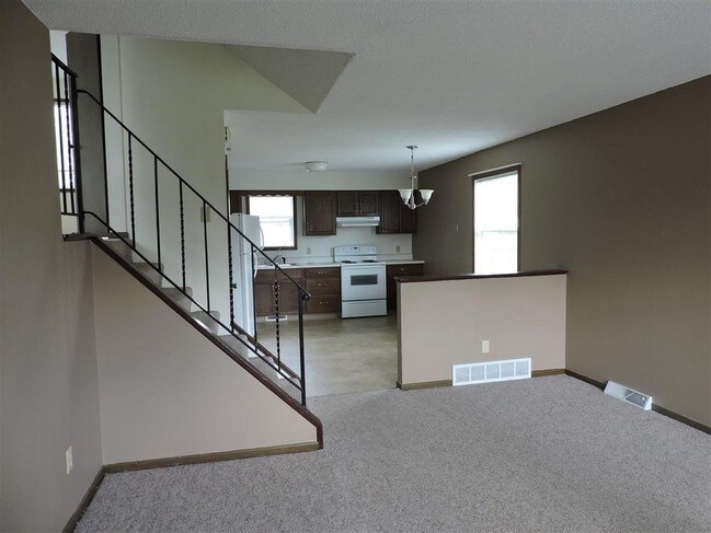 Foto del edificio - 2740-2742-2742 Prescotts Dr