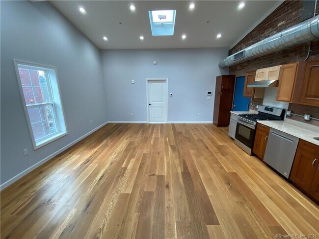 Building Photo - 59 Dixwell Ave