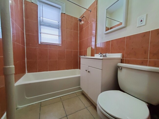 54 Linden Ave 402 - 57 Linden Ave