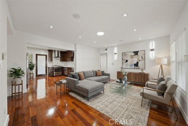 Building Photo - 932 S Shenandoah St