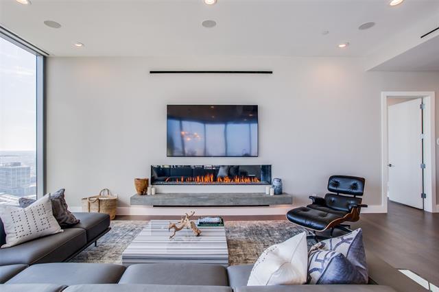 Foto del edificio - 3130 N Harwood St