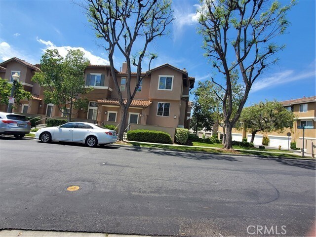 Building Photo - 1286 Olson Dr