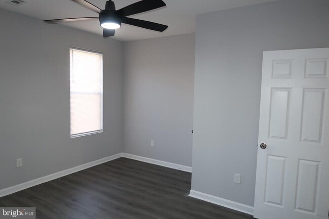 Building Photo - 2833 Brendan Ave