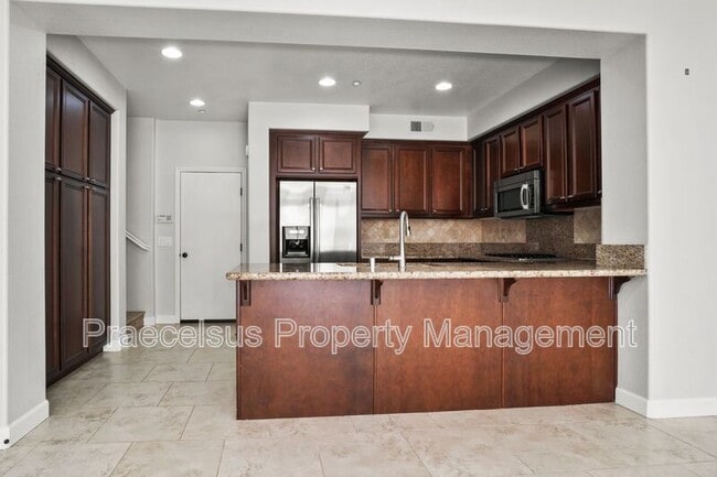 Foto del edificio - 2234 Capistrano Way