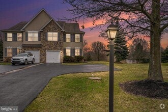 Building Photo - 2701 Unionville Pike