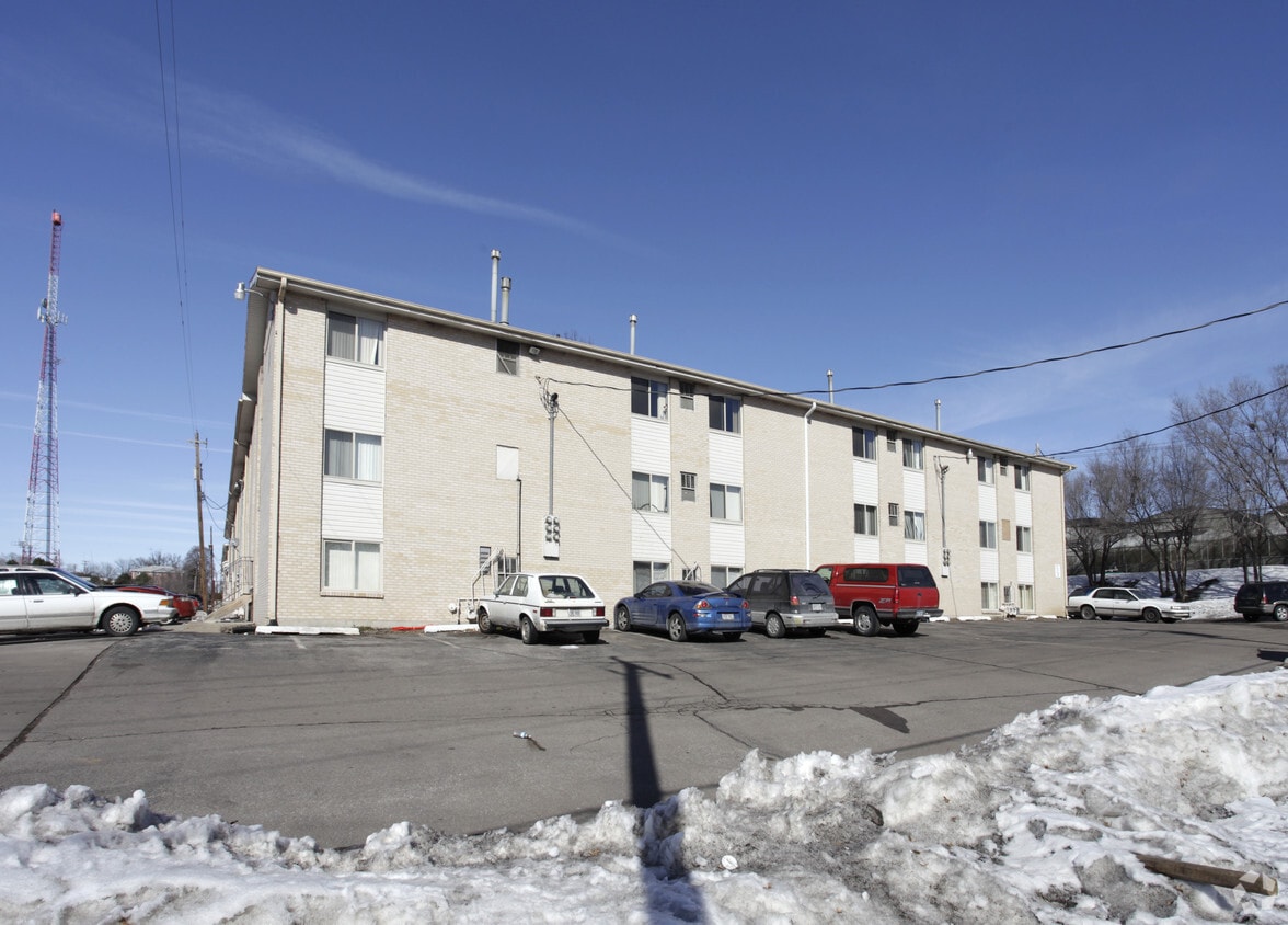 Garden Brooke Apartments Apartments Lincoln, NE