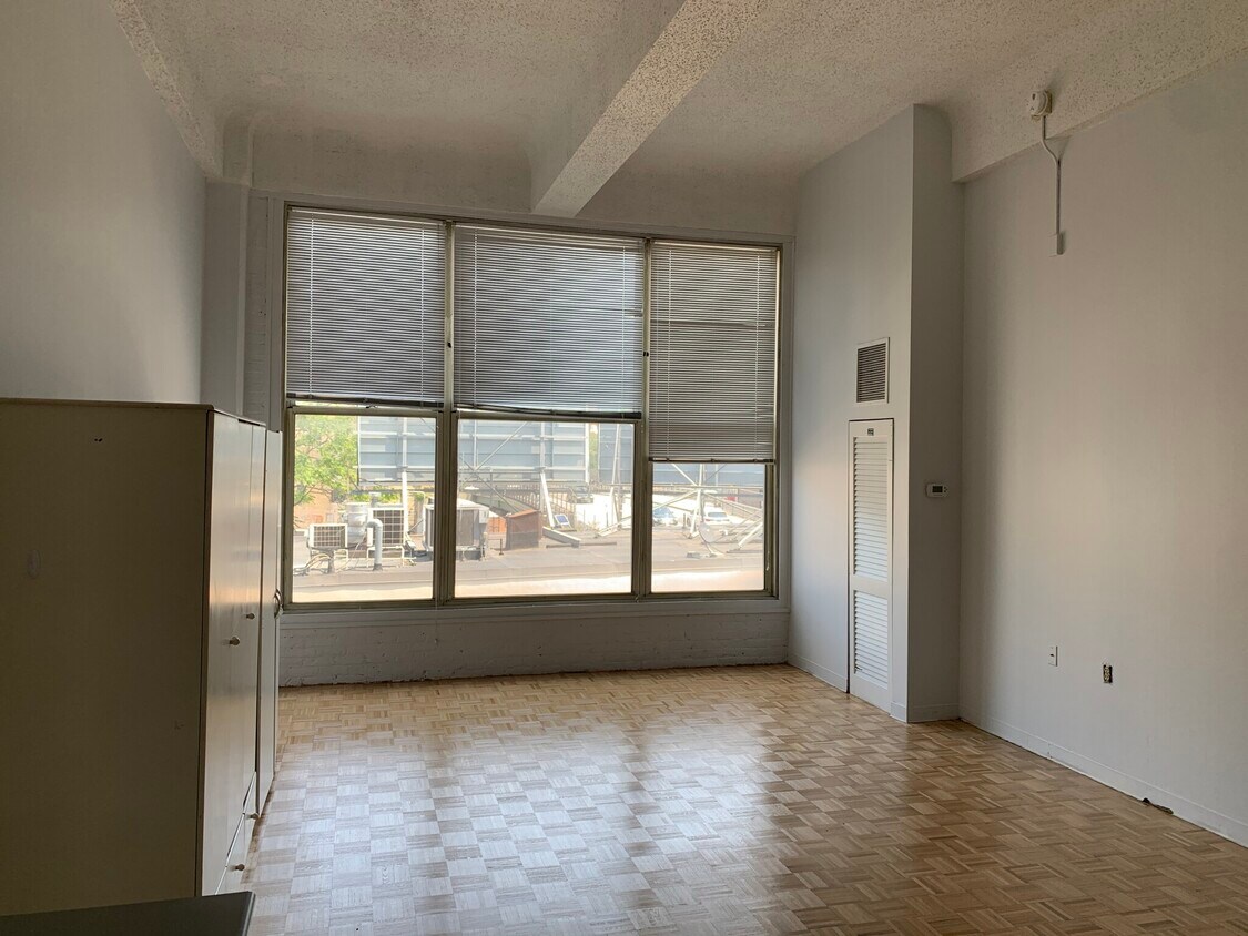 Foto del edificio - 55 Brook Ave
