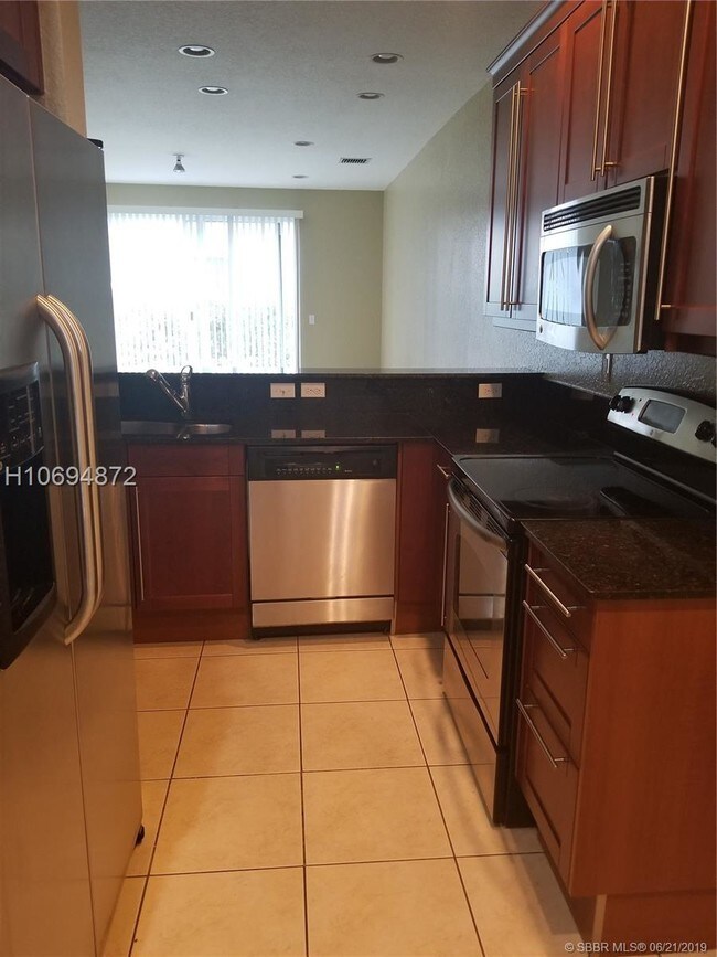 Foto del edificio - 5121 NW 30th Ln
