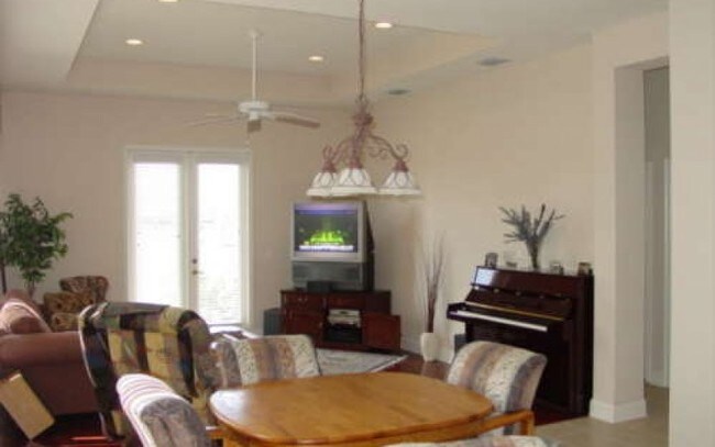 Foto del edificio - 429 Manns Harbor Dr