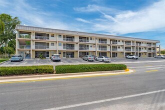 Building Photo - 250 Layne Blvd