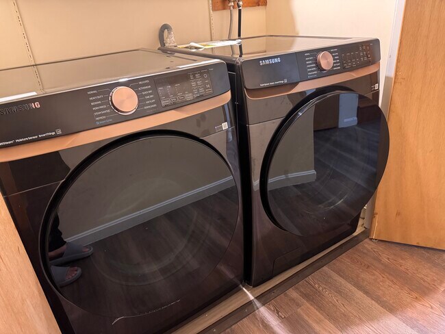 Foto del edificio - 86 Kriskarli Dr