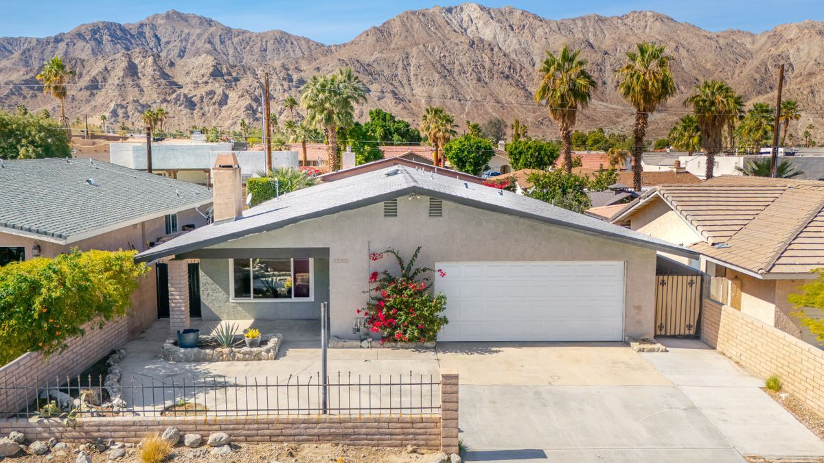 Foto principal - 53385 Eisenhower Dr