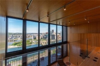 Building Photo - 1000 Grandview Ave
