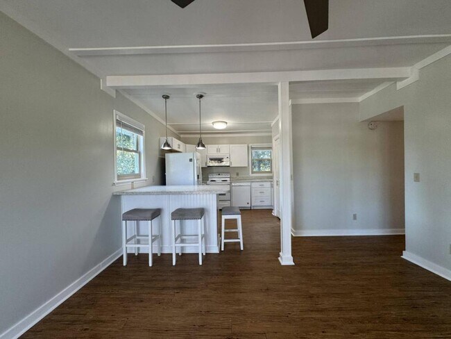 Foto del edificio - 303 3rd St