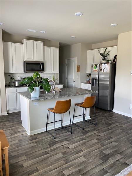 Foto del edificio - 422 Auburn Crossing Dr
