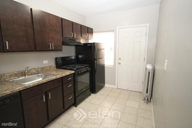 Foto del edificio - 1338 W Argyle St