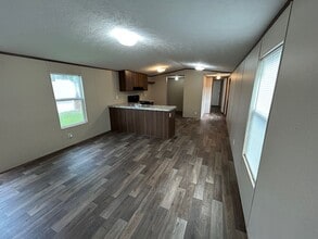 Building Photo - 312 Hovie Ct