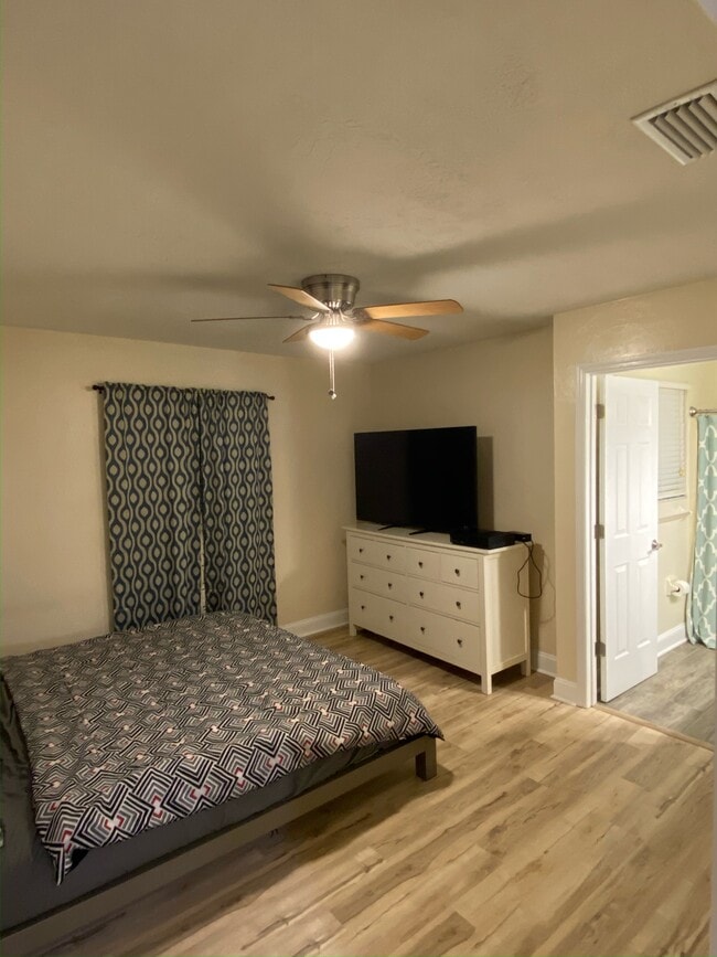 Main Second Floor Bedroom - 908 SW 57th Dr