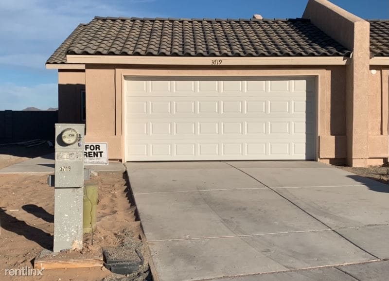 3719 S Desert Sky Dr, Yuma, AZ 85365 Townhouse for Rent in Yuma, AZ