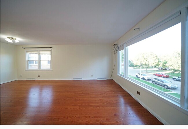 Building Photo - 8316 Knox Ave