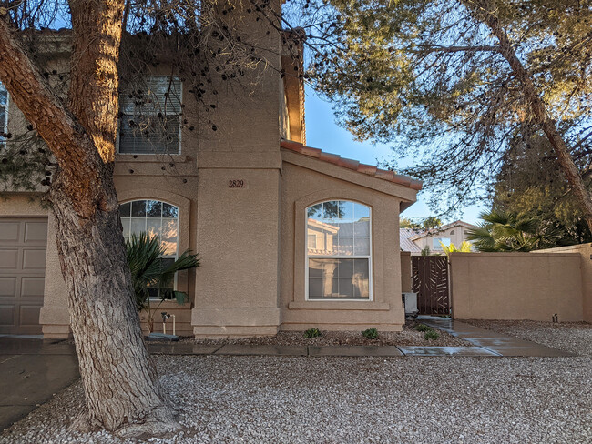 Front - 2829 Shannon Cove Dr