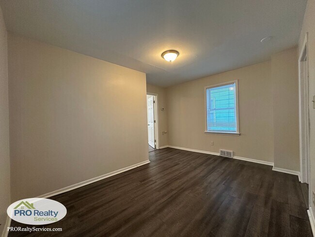 Foto del edificio - 761-763 Blair Ave