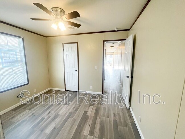 Building Photo - 2531 N Miro St