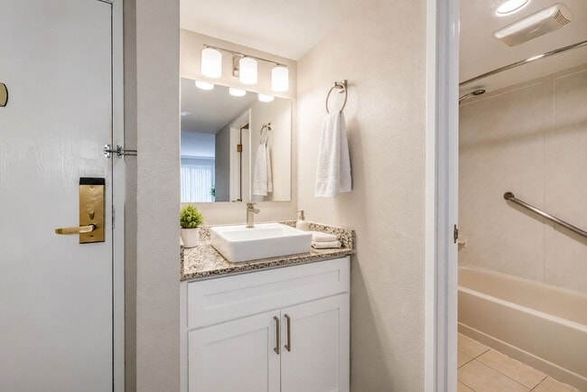 Interior Photo - Alta Apartments