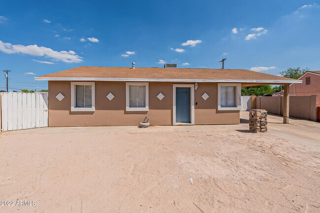 Foto del edificio - 5944 W Mulberry Dr