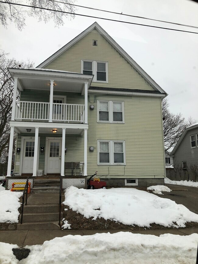 2 bedrooms Nashua NH - 16 Linwood St