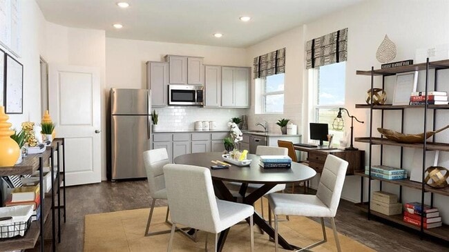 Foto del edificio - 10524 Steinbeck Dr