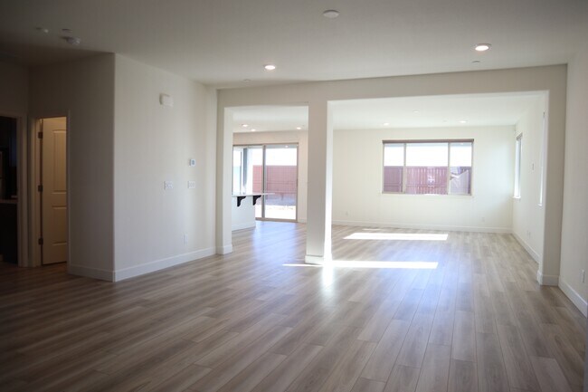 Building Photo - 5288 Fandango Loop