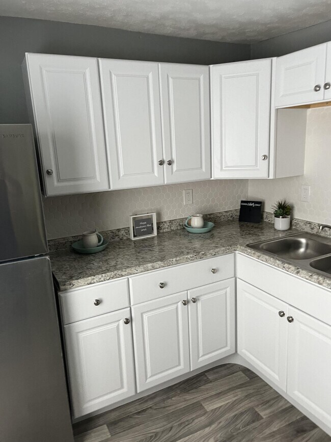 Foto del edificio - 3312 E 130th St