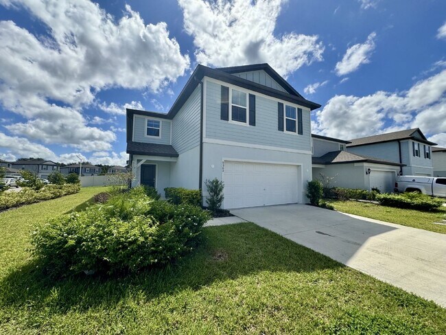 Foto del edificio - Epperson lagoon community-9565 Rally Spring Loop, Wesley Chapel!" WIFI AND CABLE INCLUDED