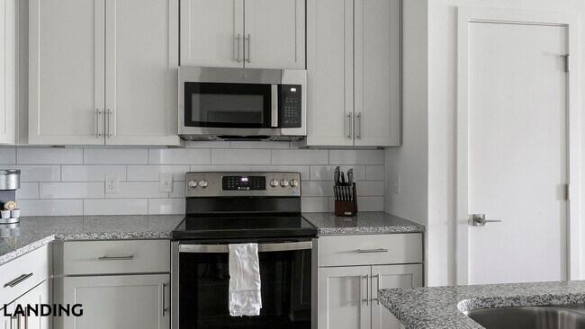 Foto del edificio - 2110 Birkhall St