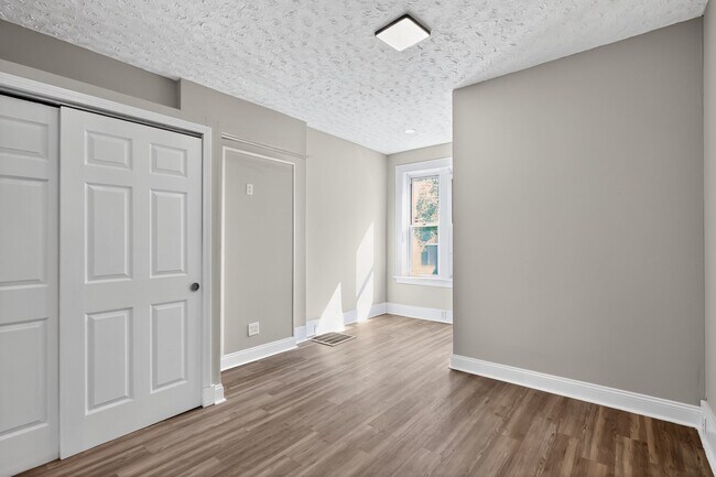 Foto del edificio - 4152 Delmar Blvd