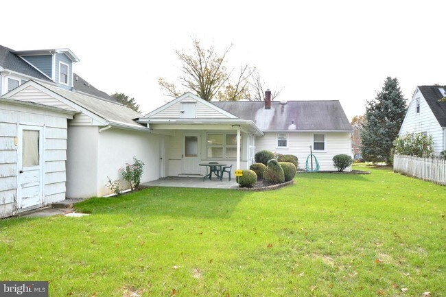 Building Photo - 52 Erdman Ave