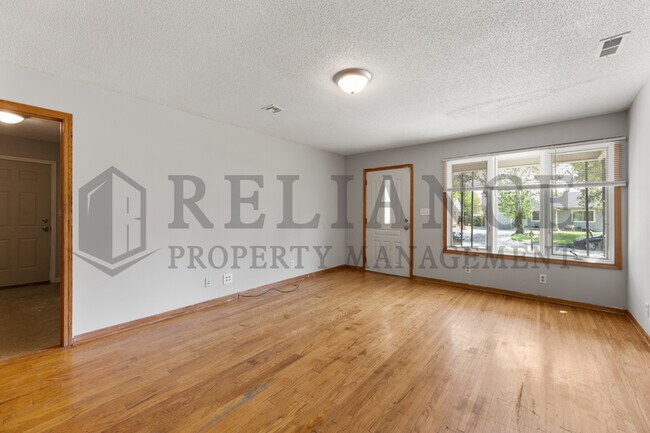 Foto del edificio - 1213 N Glendale St