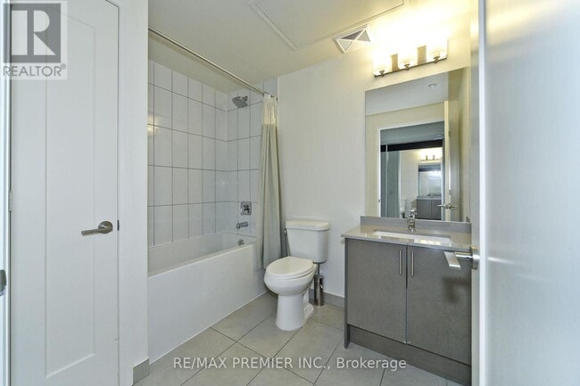 Photo du bâtiment - 9000-9000 Jane St