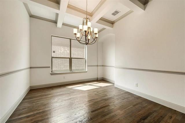 Foto del edificio - 403 Parrino pkwy