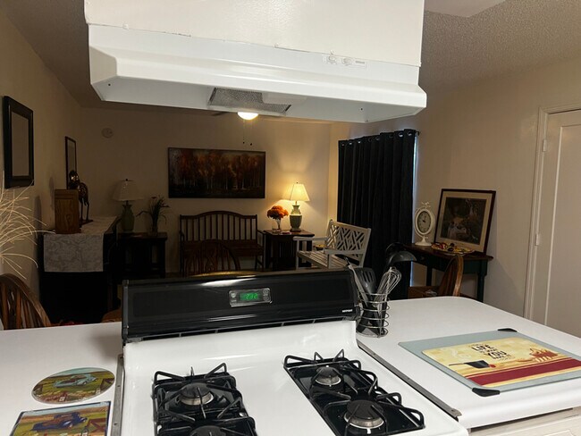 Foto del edificio - 3 S County Center Dr