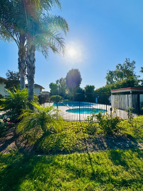Building Photo - 10173 Decima Dr