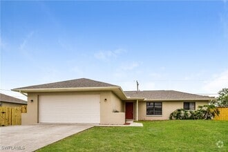 Building Photo - 8360 Coral Dr