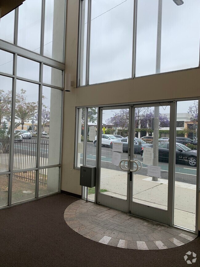 Ramona Apartments for Rent Hawthorne, CA 11 Rentals