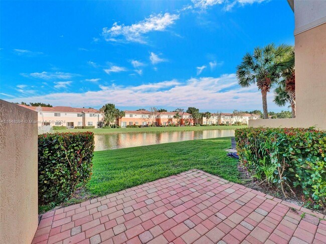 Building Photo - 7194 Briella Dr