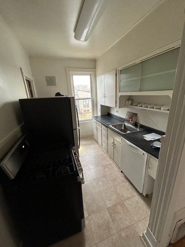 Foto del edificio - 1381 Union St