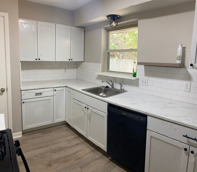 Building Photo - 2457 S 127th E Ave