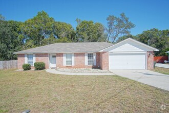 Building Photo - 1008 Tanton Cir